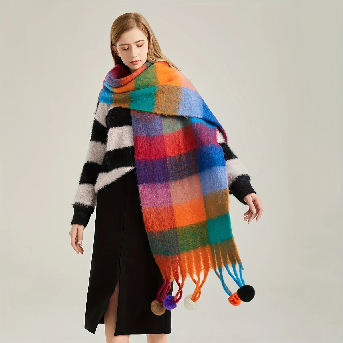 Suki Pom Scarf